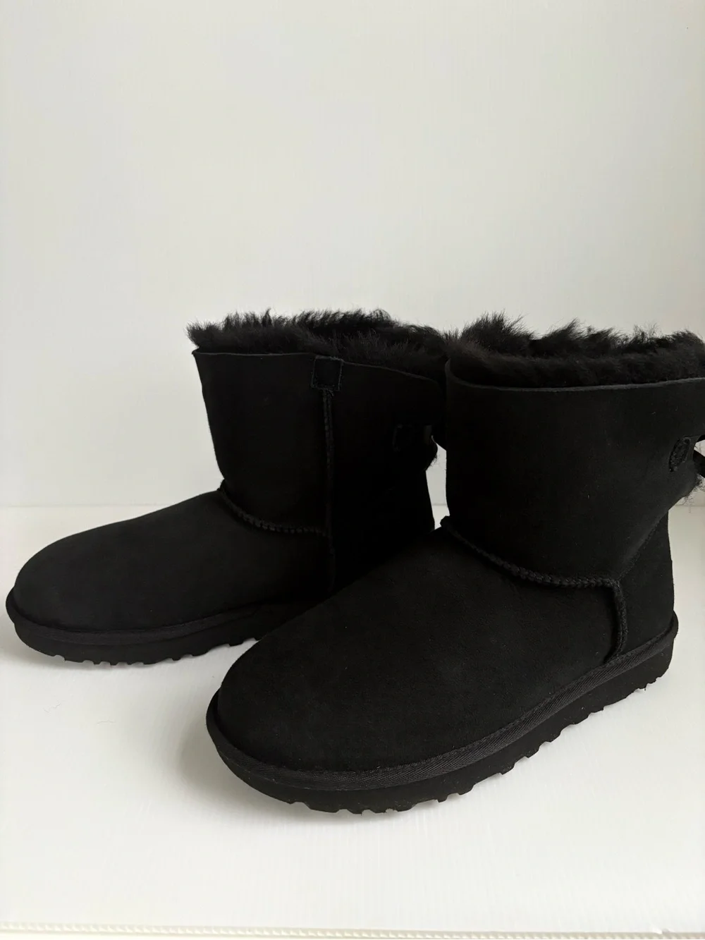 UGG Mini Bailey Bow II Suede Boots  Size 8 - Black NWOT